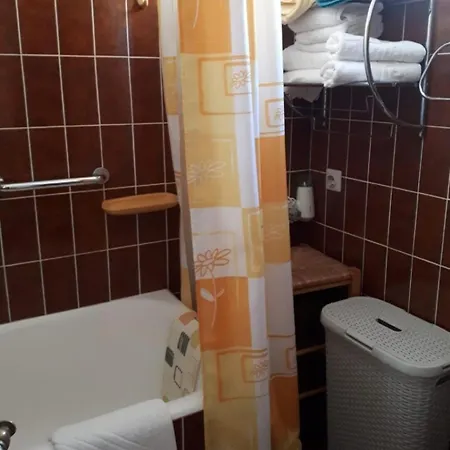 Yellow * Baška Voda